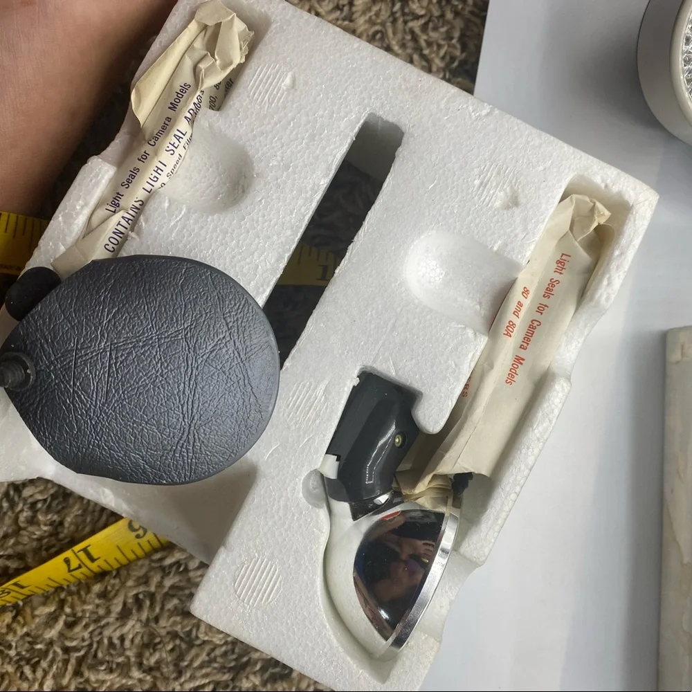 Vintage Camera Light, 1960's Polaroid Wink Light Model 250 in Original Box